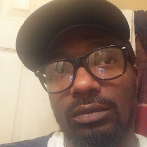 Meet your Posher, Dionne